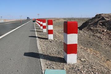 護(hù)路柱
